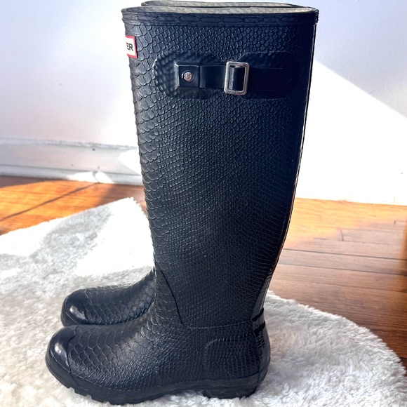 Hunter Black Embossed Original Tall Waterproof Boots Sz 7 - Picture 10 of 13